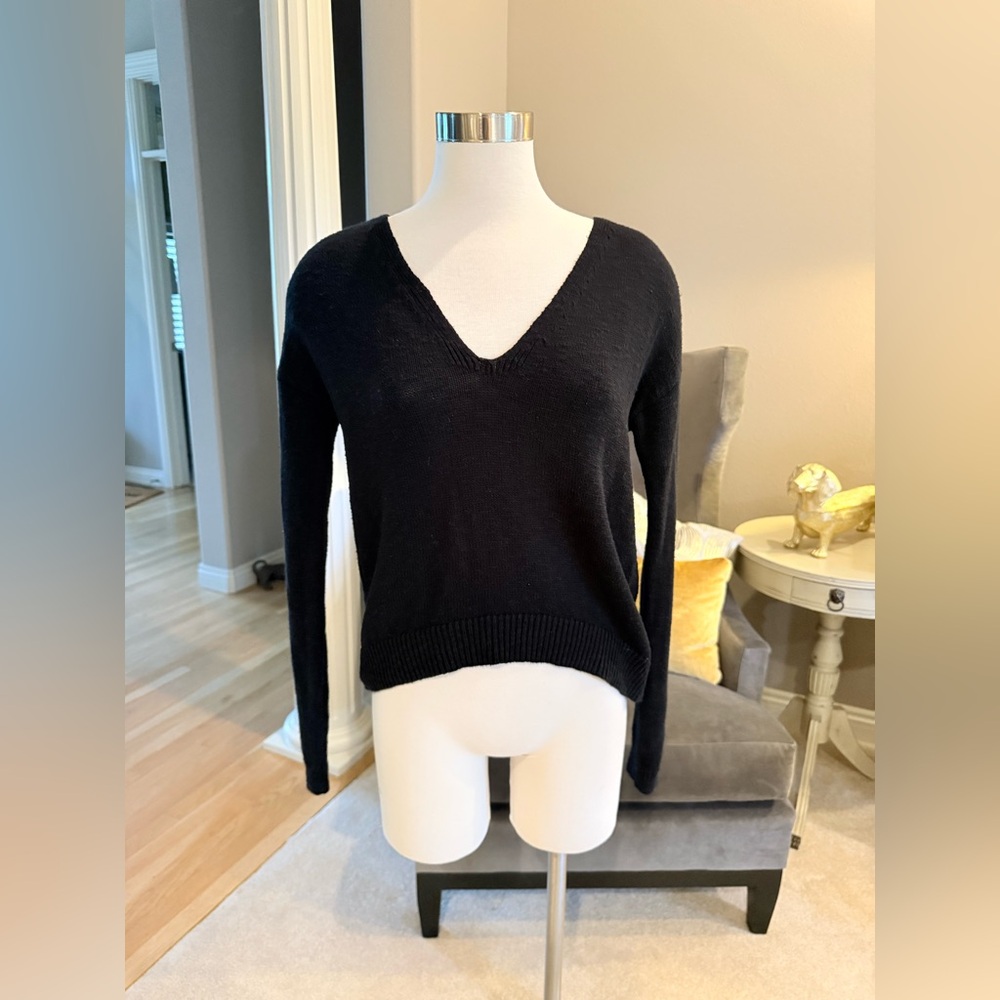 Express Distressed Sweater (XS)
